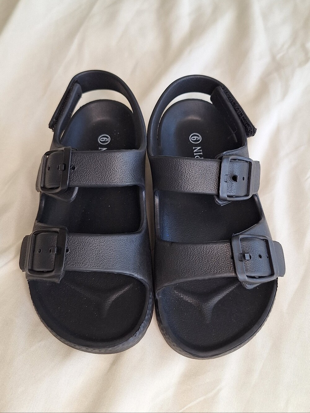 Toddler Kids Black Buckle Sandals Size 9